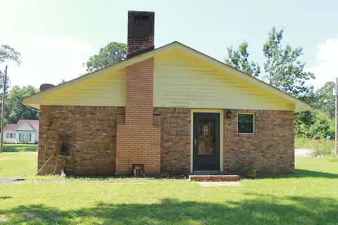 Exterior - 400 E Stateline Rd, Junction City, AR 71749 photo 5 of 6