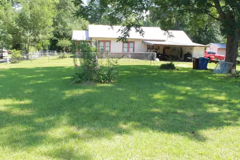 Exterior - 400 E Stateline Rd, Junction City, AR 71749 photo 2 of 6