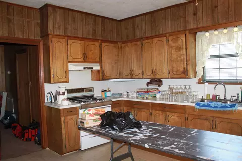 Kitchen - 400 E Stateline Rd, Junction City, AR 71749 photo 1 of 3