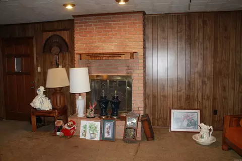 Living - 400 E Stateline Rd, Junction City, AR 71749 photo 1 of 4