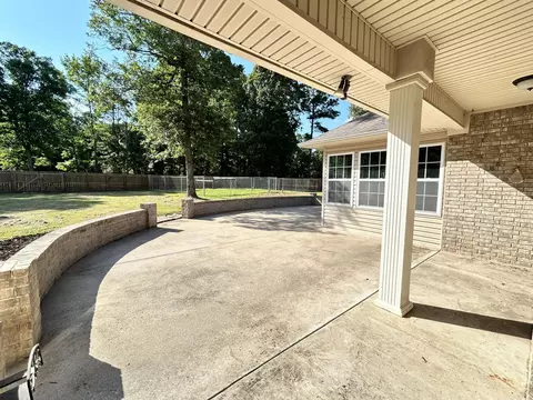 Exterior - 2 Champion Ridge Dr, Pine Bluff, AR 71603 photo 3 of 7