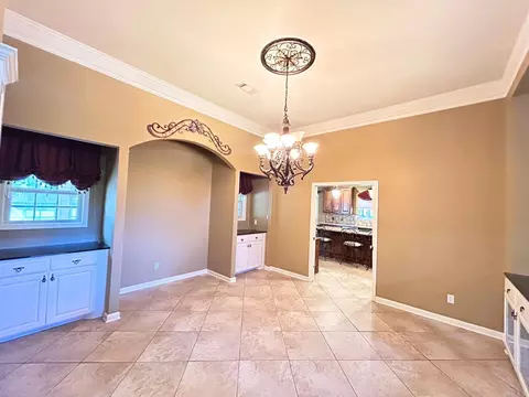 Dining - 2 Champion Ridge Dr, Pine Bluff, AR 71603 photo 1 of 1
