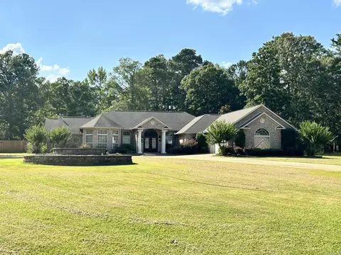 Exterior - 2 Champion Ridge Dr, Pine Bluff, AR 71603 photo 1 of 7