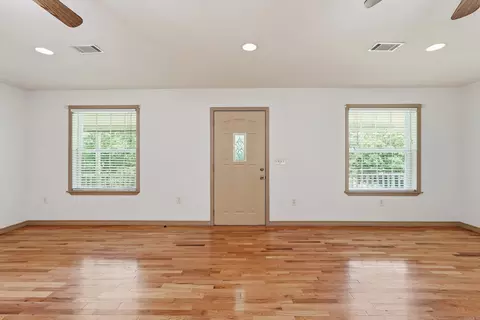 Living - 4878 Hwy 16 E, Clinton, AR 72031 photo 1 of 4
