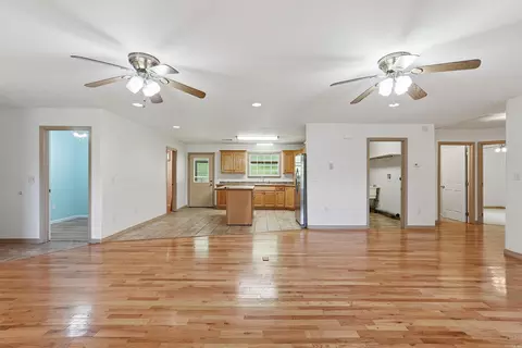 Living - 4878 Hwy 16 E, Clinton, AR 72031 photo 3 of 4