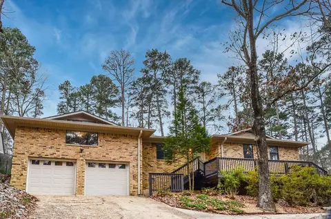 13 W Villena Dr, Hot Springs Village, AR 71909