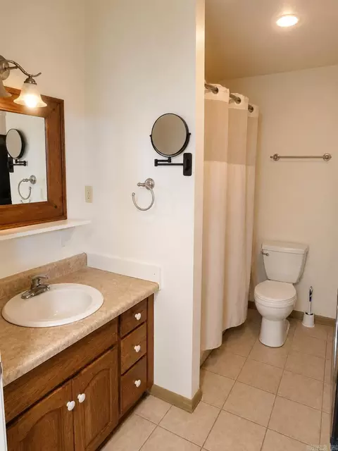 Bath - 71 Foothill Dr, Conway, AR 72032 photo 1 of 1