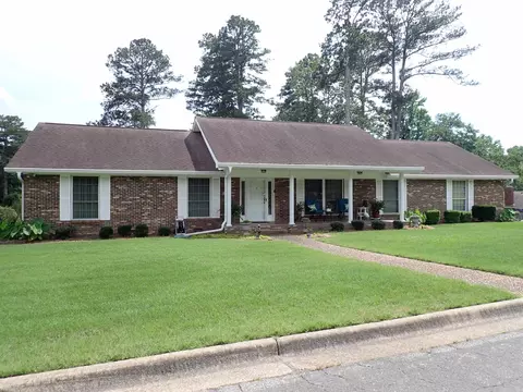 1629 Northridge Dr, Arkadelphia, AR 71923