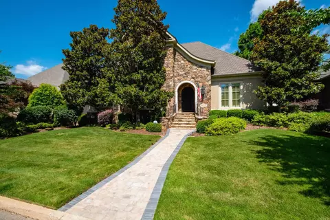 81 Quercus Cir, Little Rock, AR 72223
