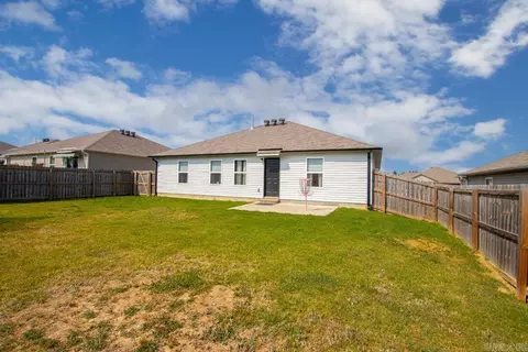 Exterior - 3016 Emerald Park Trl, Bauxite, AR 72011 photo 6 of 7