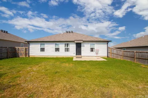 Exterior - 3016 Emerald Park Trl, Bauxite, AR 72011 photo 7 of 7