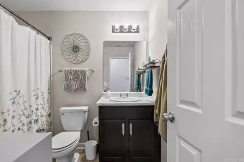Bath - 3016 Emerald Park Trl, Bauxite, AR 72011 photo 1 of 2