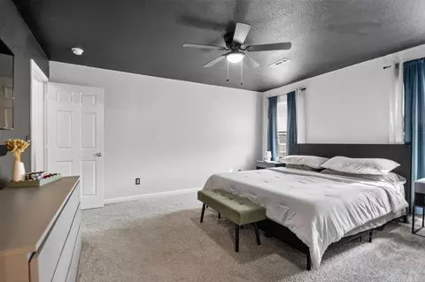 Bedroom - 3016 Emerald Park Trl, Bauxite, AR 72011 photo 4 of 4