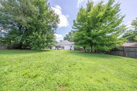 Exterior - 222 S 6th St, Thayer, MO 65791 photo 7 of 8