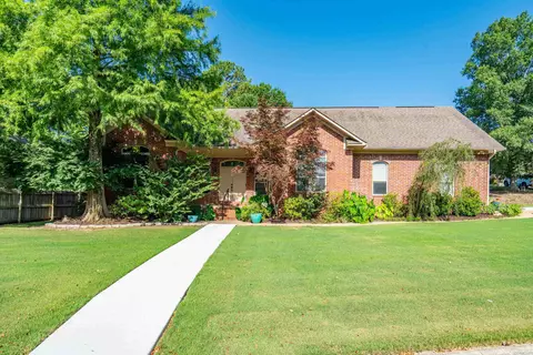 202 Bryan Paul St, Hot Springs, AR 71901