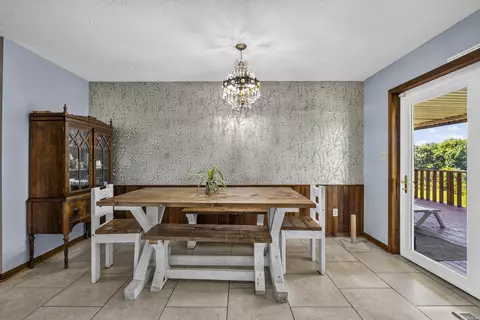 Dining - 49 Floyd Rd, Pangburn, AR 72121 photo 1 of 1