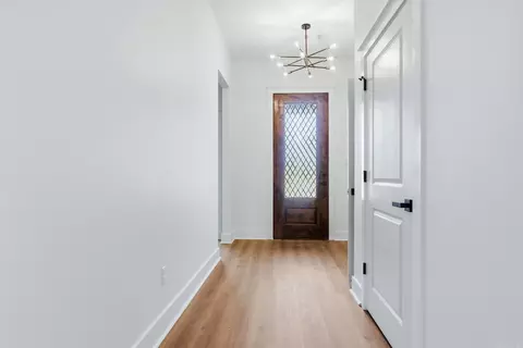 Entry Way - 4841 Coronell Way, Bryant, AR 72022 photo 1 of 2