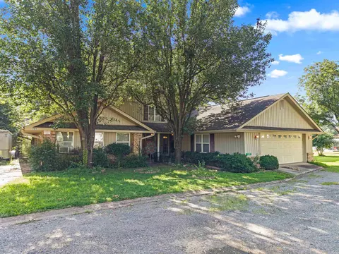 109 Happy Isle Pt, Hot Springs, AR 71913
