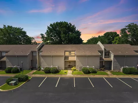 135 Hillview Dr #35, Fairfield Bay, AR 72088