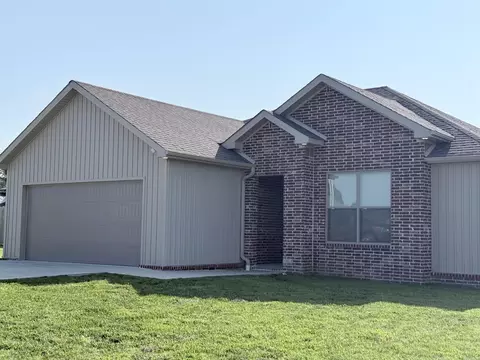 131 Granny Jean Ln, Paragould, AR 72450
