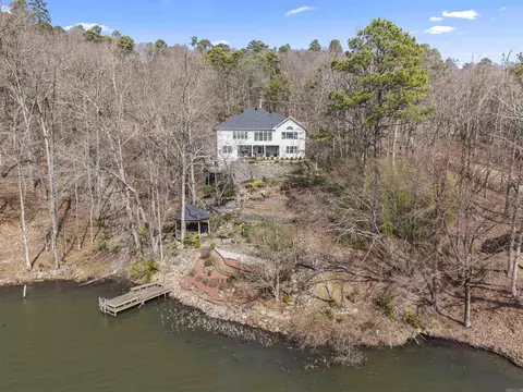 57 Toledo Dr, Hot Springs Village, AR 71909