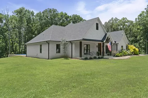 Exterior - 3151 Highway 64 E, Wynne, AR 72396 photo 4 of 8