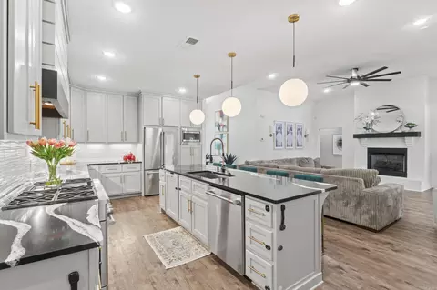 Kitchen - 3151 Highway 64 E, Wynne, AR 72396 photo 3 of 4