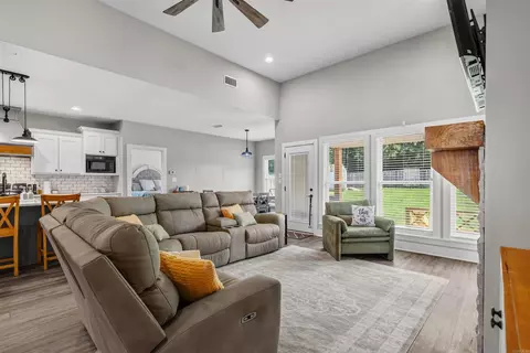 Other - 4181 Hampton Dr, Benton, AR 72019 photo 1 of 11