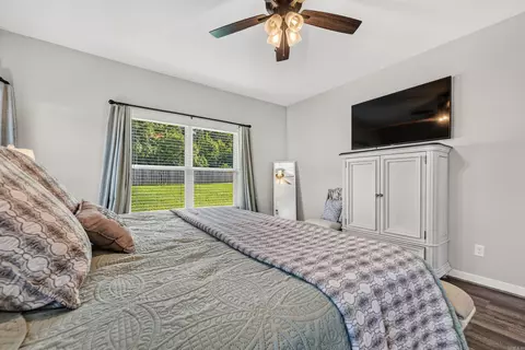 Bedroom - 4181 Hampton Dr, Benton, AR 72019 photo 2 of 8