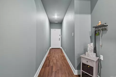 Entry Way - 113 Michelle Dr, Beebe, AR 72012 photo 1 of 11