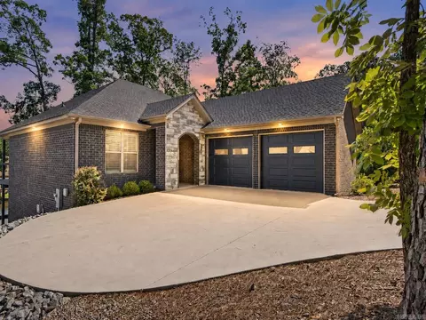 48 Panorama Dr, Hot Springs Village, AR 71909