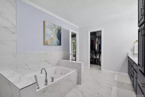 Bath - 7640 Congo Rd, Benton, AR 72015 photo 5 of 8