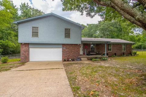 Exterior - 7640 Congo Rd, Benton, AR 72015 photo 3 of 21