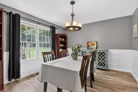 Dining - 7640 Congo Rd, Benton, AR 72015 photo 2 of 2