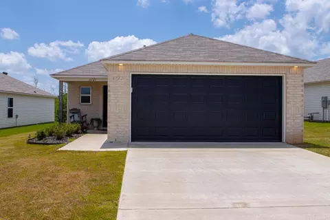Exterior - 6121 Discovery Trl, Bauxite, AR 72011 photo 2 of 7