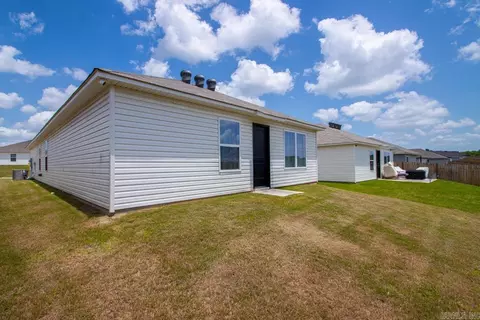 Exterior - 6121 Discovery Trl, Bauxite, AR 72011 photo 5 of 7