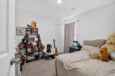 Bedroom - 6121 Discovery Trl, Bauxite, AR 72011 photo 5 of 5