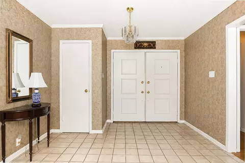Entry Way - 7407 S Beech, Pine Bluff, AR 71603 photo 2 of 2