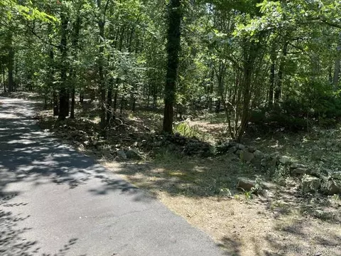Exterior - 21 Mountain View Rd, Conway, AR 72034 photo 3 of 4