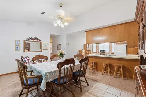 Dining - 3 Tpm Ln, Conway, AR 72032 photo 2 of 4