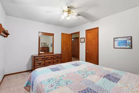 Bedroom - 3 Tpm Ln, Conway, AR 72032 photo 8 of 9