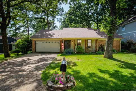 2300 Maple Ridge Rd, Little Rock, AR 72211