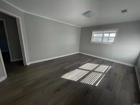711 Hester, Benton, AR 72015 photo 4