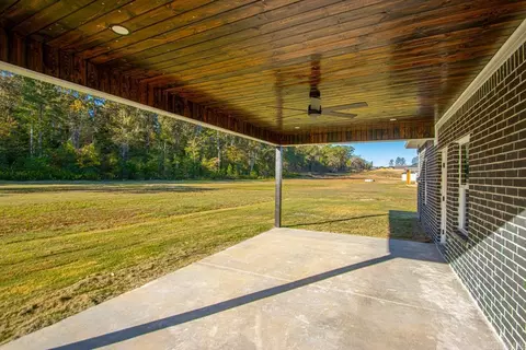 Exterior - 1112 Duke Dr, Bauxite, AR 72011 photo 6 of 8
