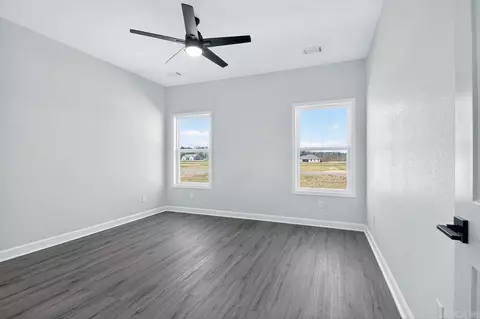Bedroom - 1112 Duke Dr, Bauxite, AR 72011 photo 4 of 7