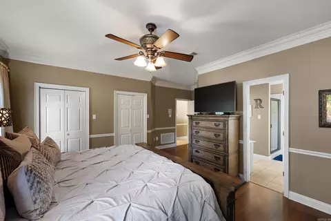 Bedroom - 820 Mallard Ln, Conway, AR 72034 photo 4 of 8