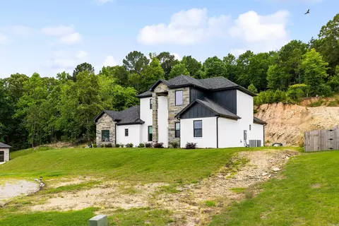 Exterior - 8937 Wingate Dr, Benton, AR 72019 photo 7 of 10