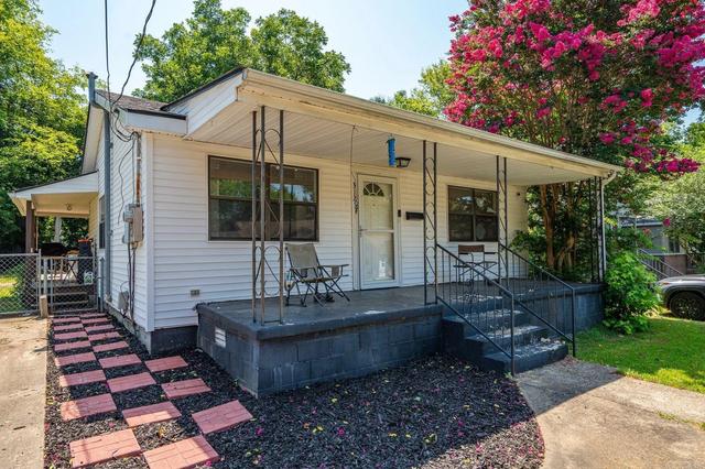312 Gardner St, Hot Springs, AR 71913