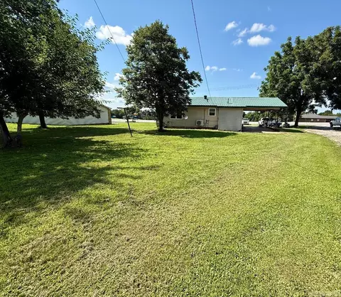 1295 W Main St, Cotter, AR 72626 photo 3