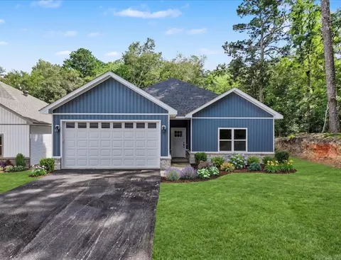 129 Glock Ln, Hot Springs, AR 71913